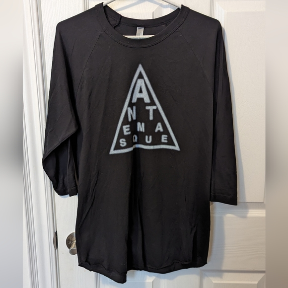 3/$30 Band tee - Picture 1 of 3